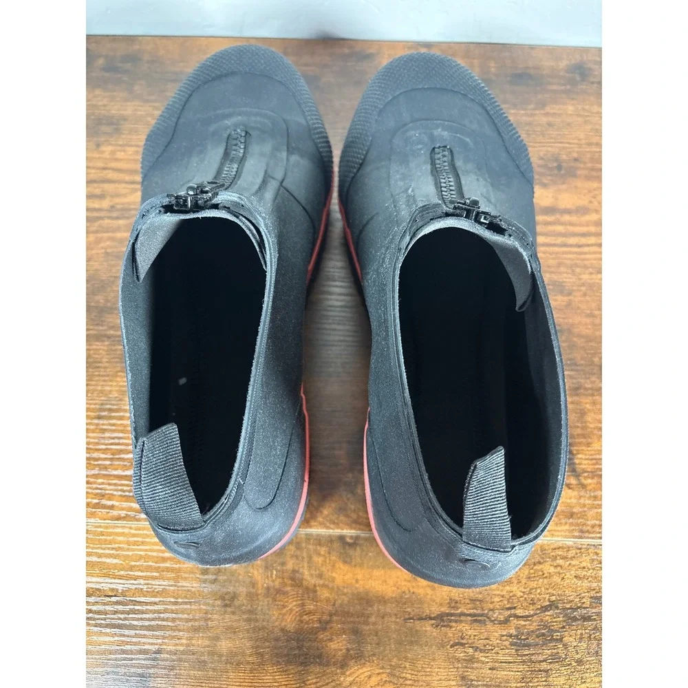 Bogs overshoe zip