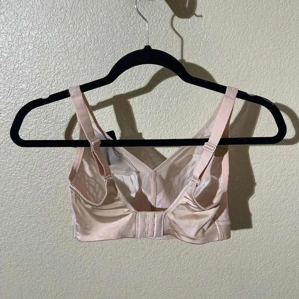 Wacoal elegant lingerie