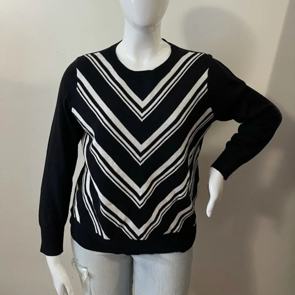 Liz Claiborne product description