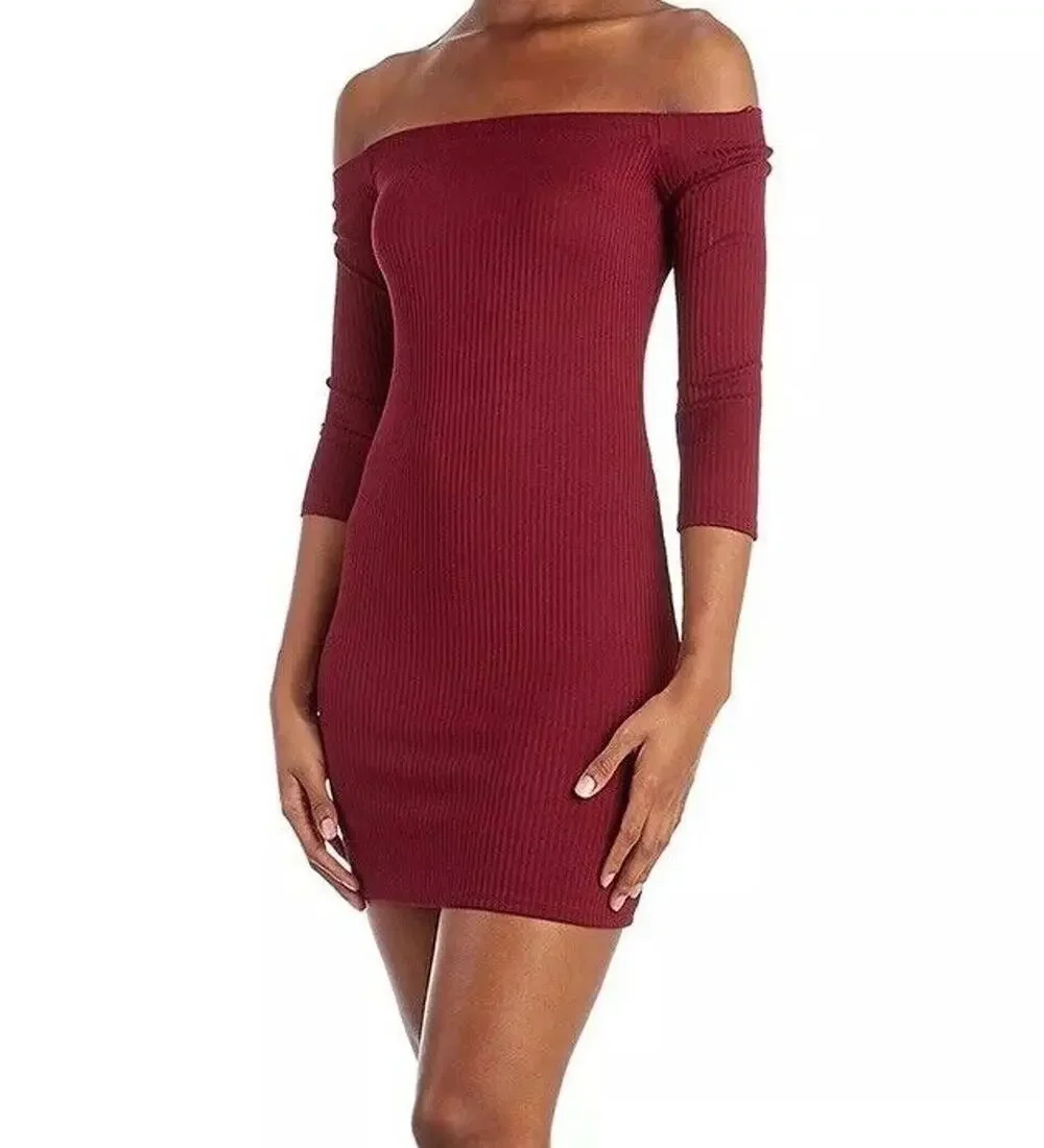 Love J Wiggle Dress Body Con Size Lg Off The Shoulder Burgundy PinUp Festive