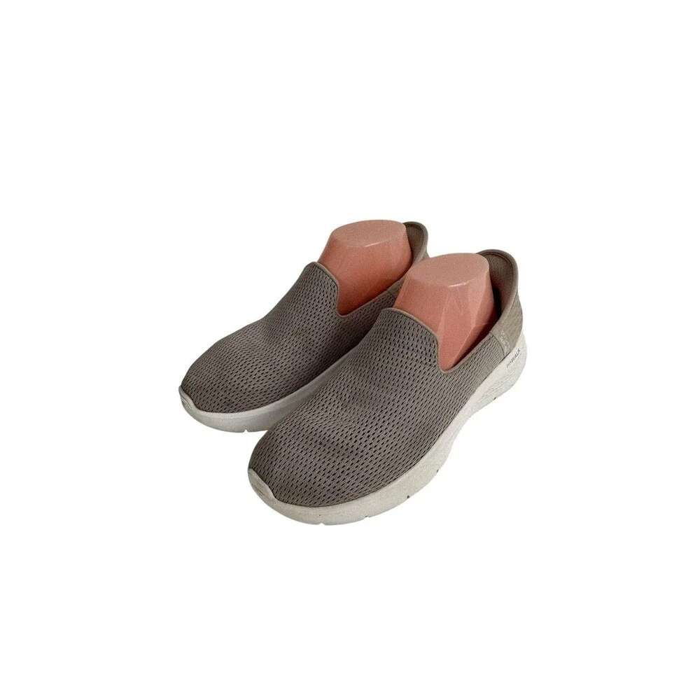 Skechers Go Walk Women’s Size 8  Slip-Ins Taupe Air Cooled Memory Foam Shoes