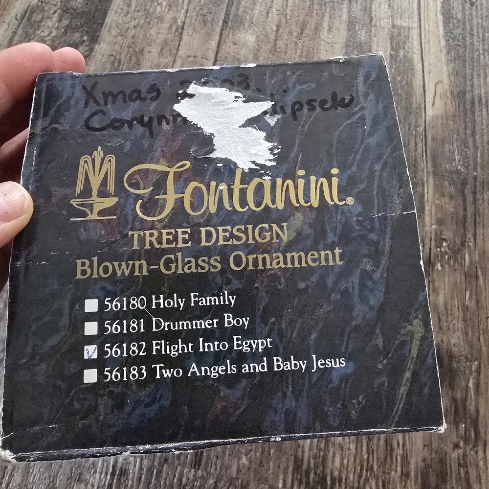 Fontanini beautiful hand