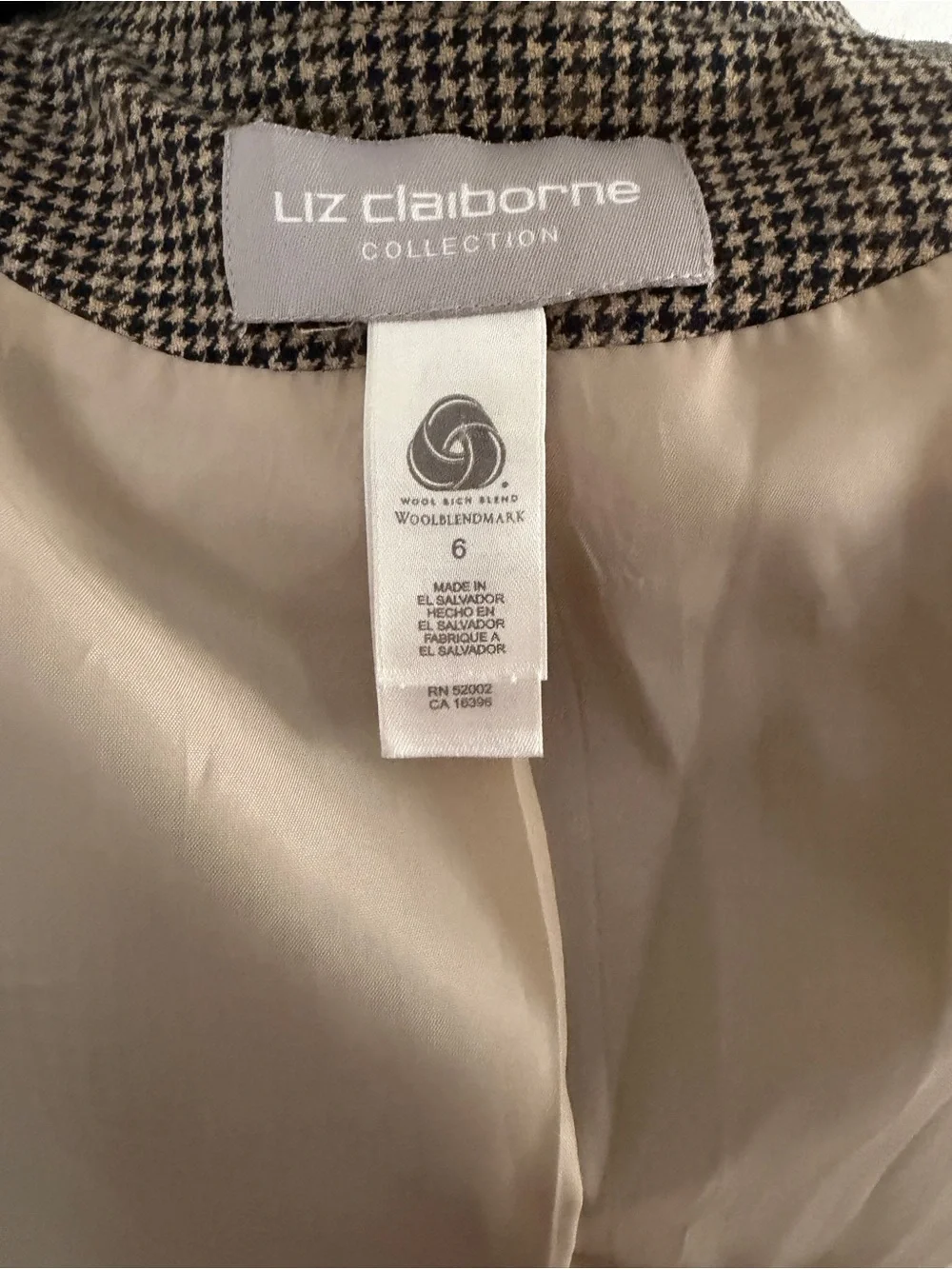 Liz Claiborne liz claiborne