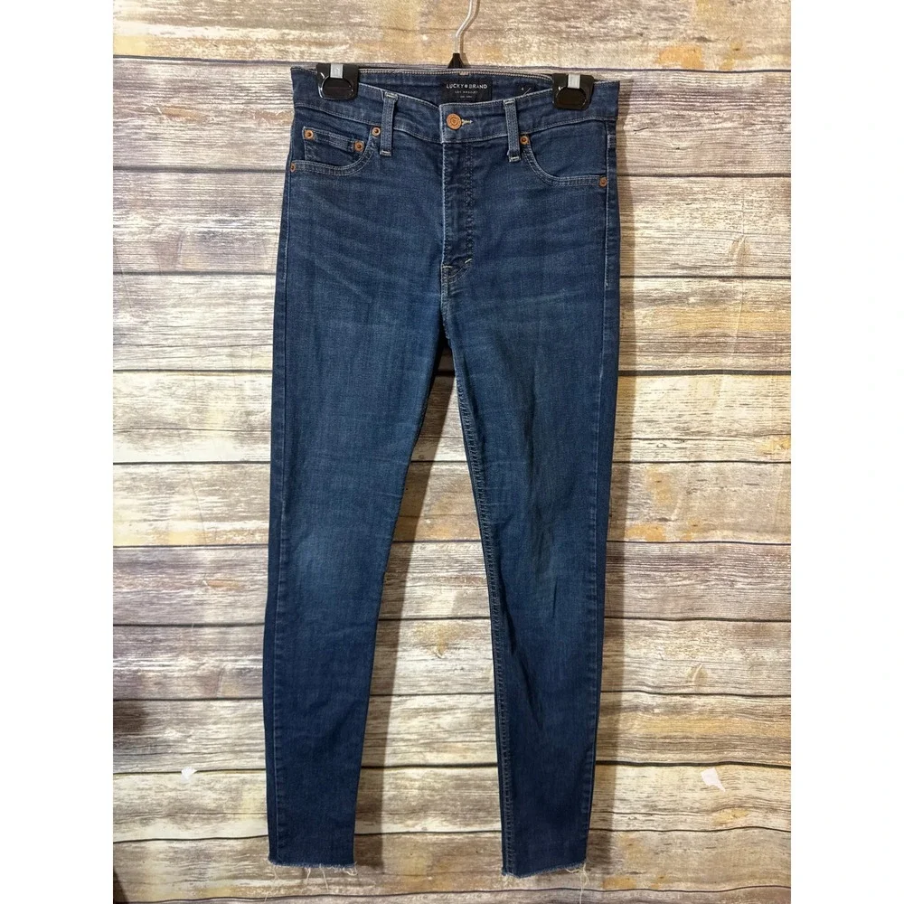 Lucky Brand waist across