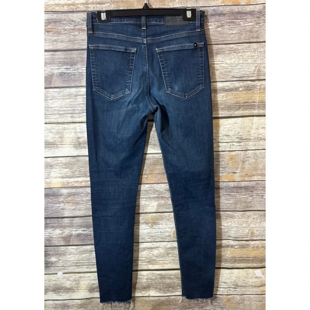 Lucky Brand waist across