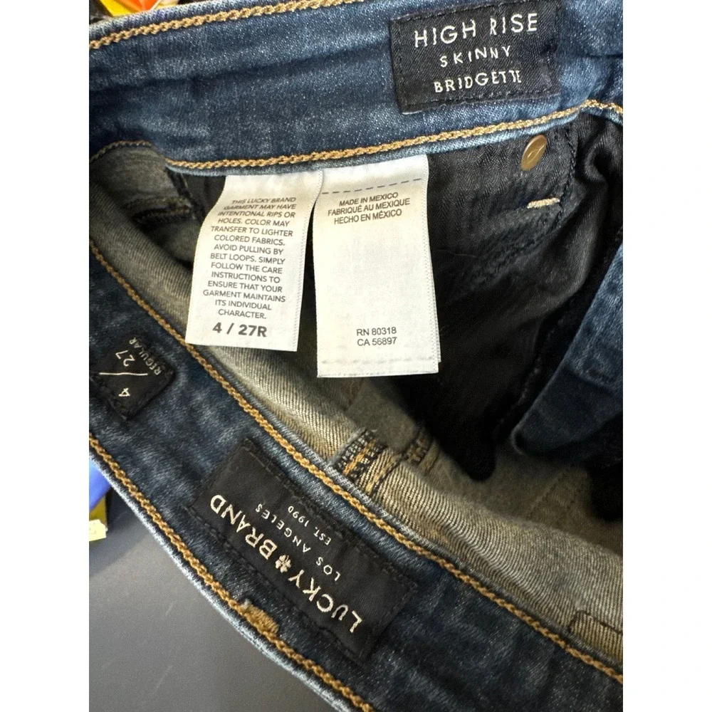 Lucky Brand waist across