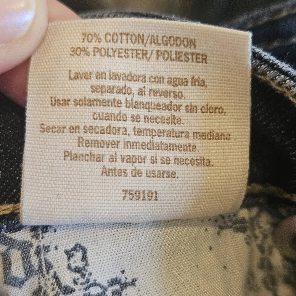 Decree waist looking denim