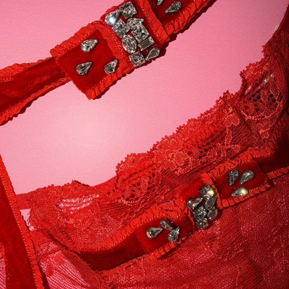 Victorias Secret sale victoria&apos