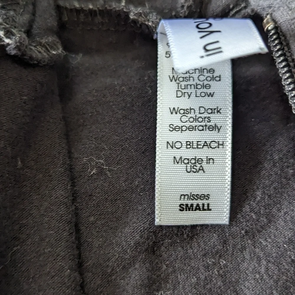 N/A euc black