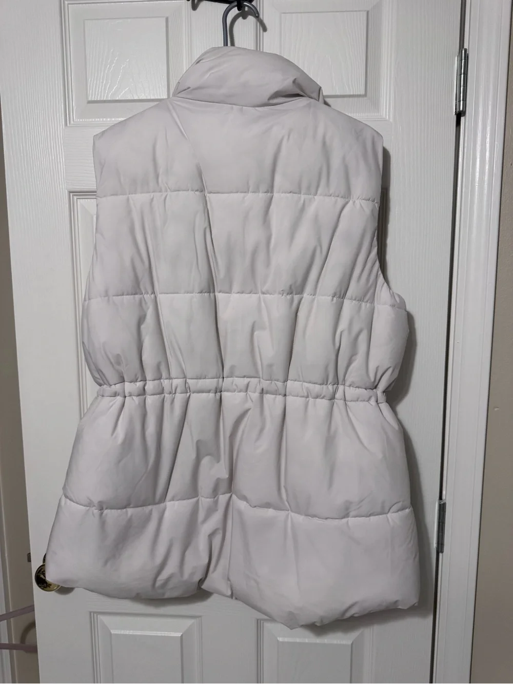 Calvin Klein Jeans light cream
