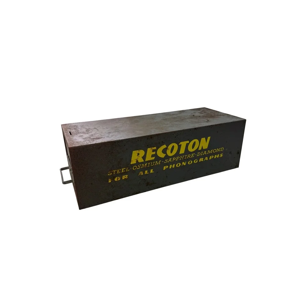 Recoton drawer opens closes