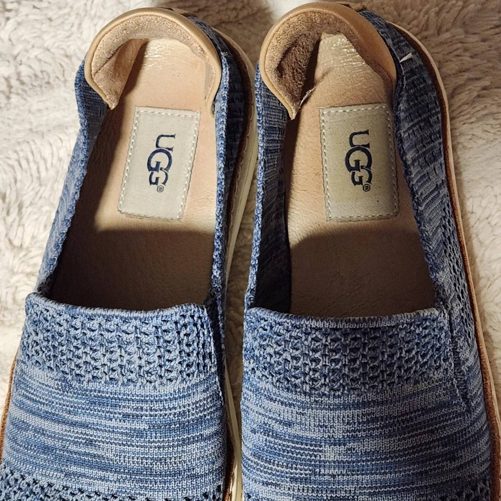 UGG Sammy Cushioned Slip-On Sneakers Women’s Sz 7 Blue Heather Loafers Comfort