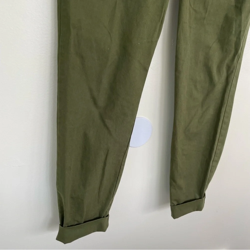 J. Crew closet elastane neutral