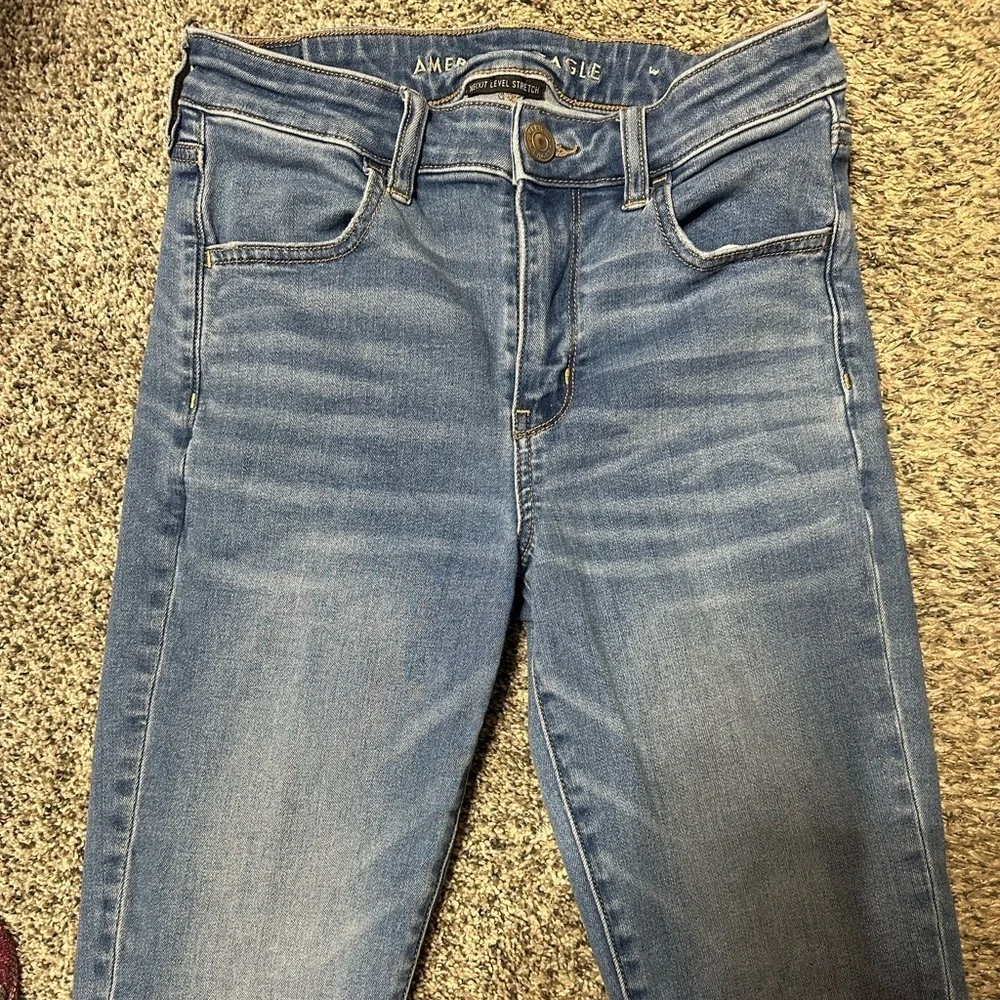 American Eagle Outfitters chic light