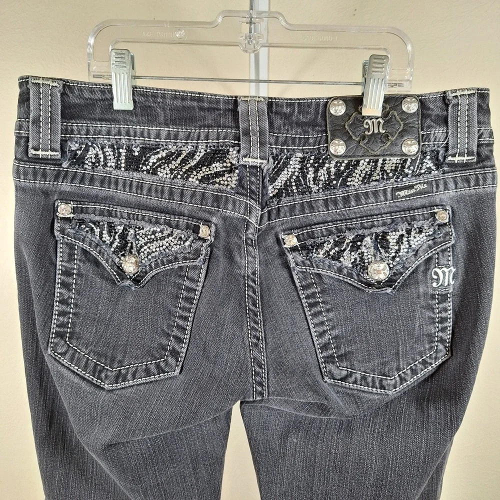 Miss Me Bootcut Black Denim Studded Bling Gem Flap Pockets‎ 30   JP535184