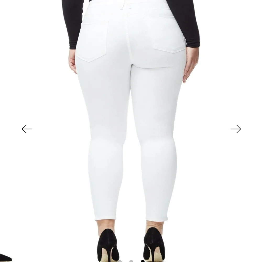 Good American Good Legs Crop NWOT!!