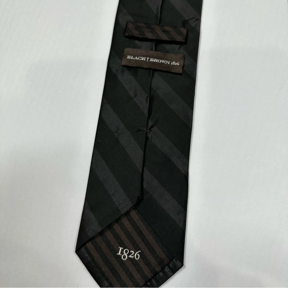 Black Brown 1826 black brown