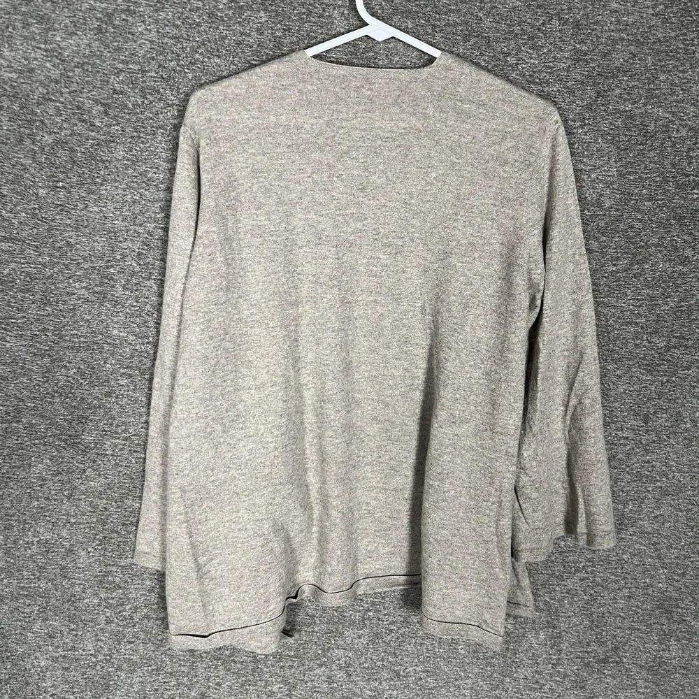 Eileen Fisher brand eileen