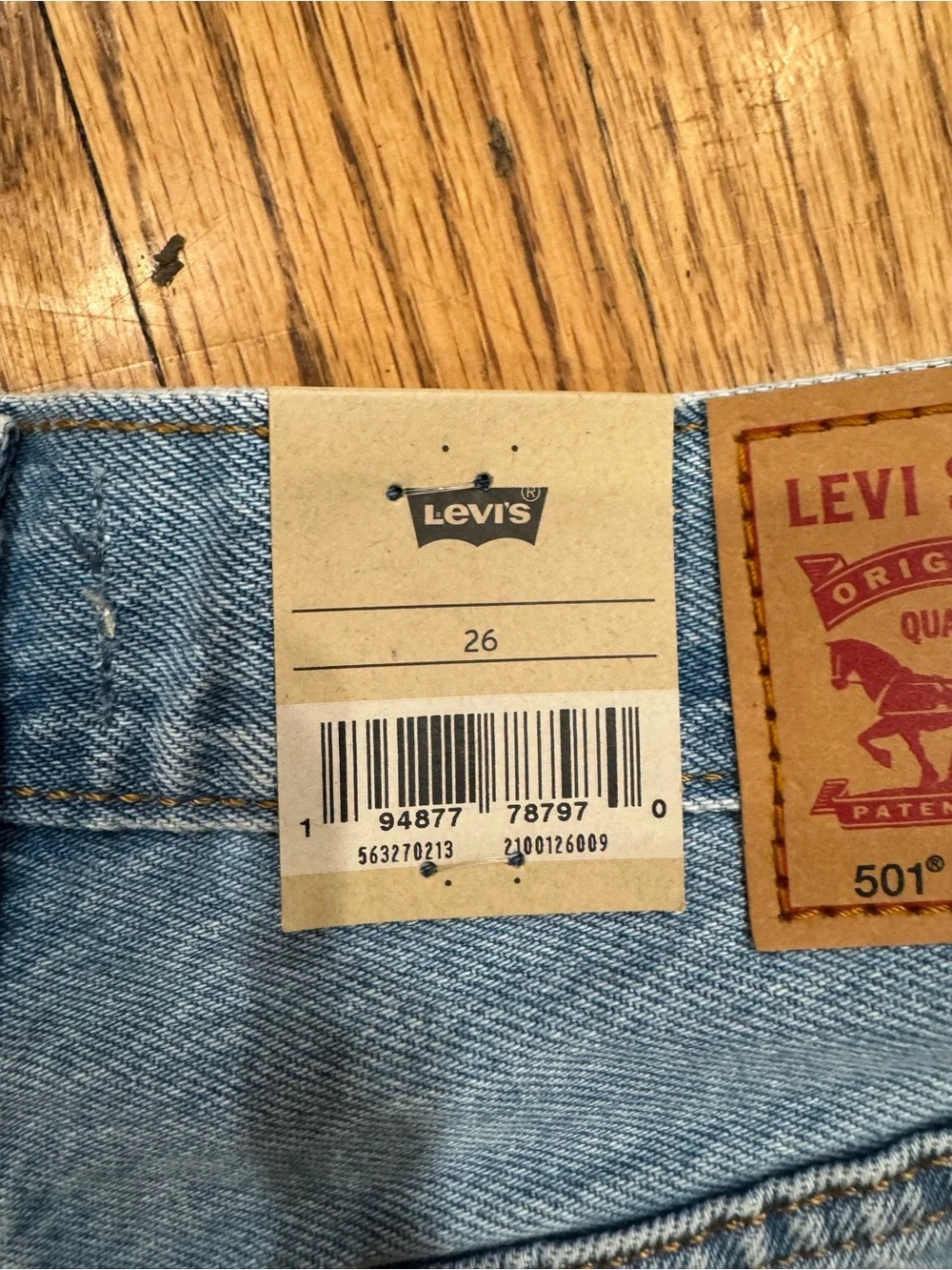 Levis levi jean