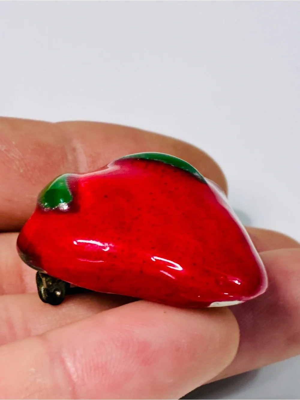 N/A vibrant red
