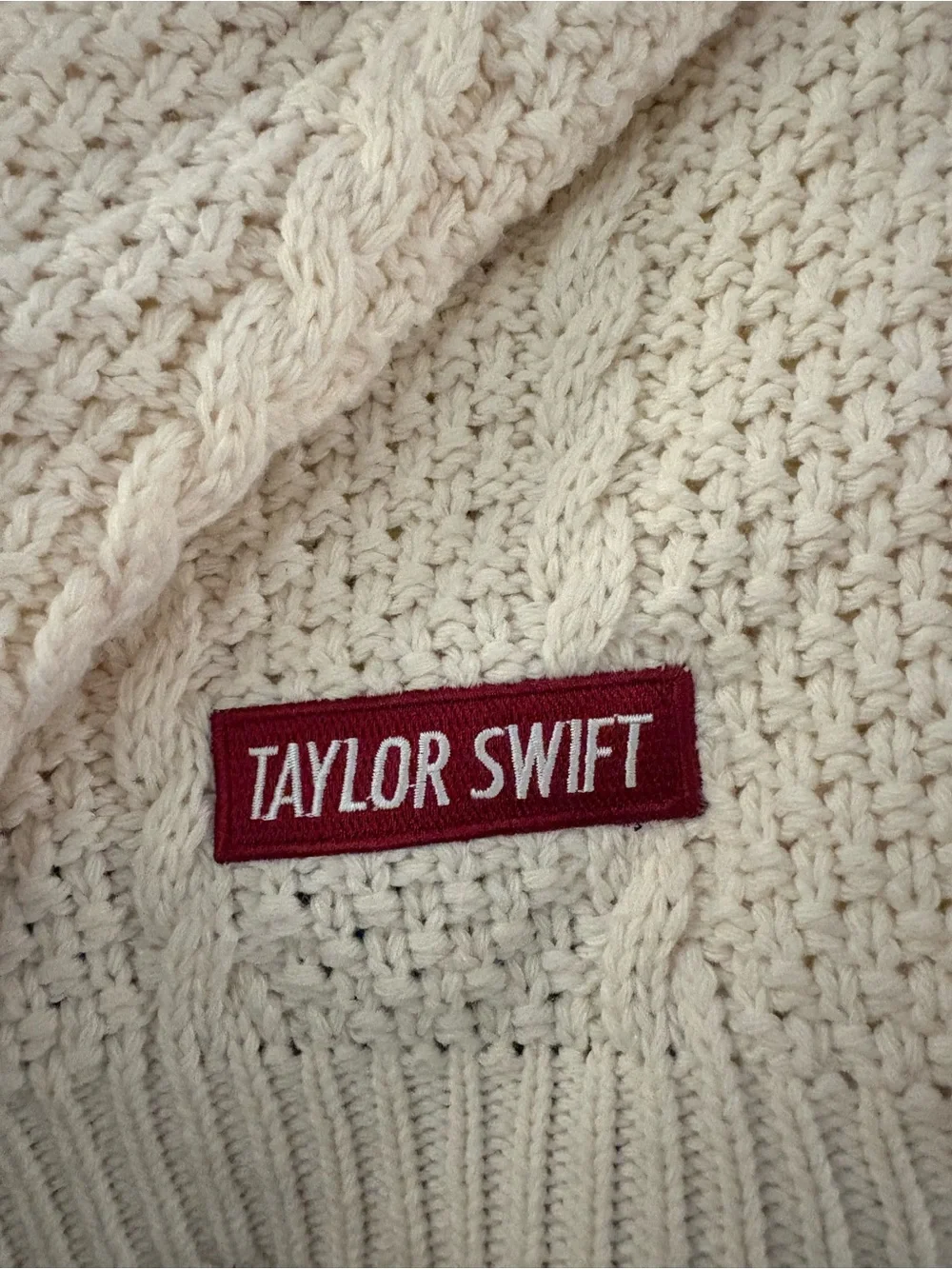 Taylor Swift cozy cream