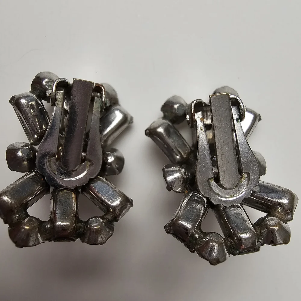Vintage 1950s rhinestone