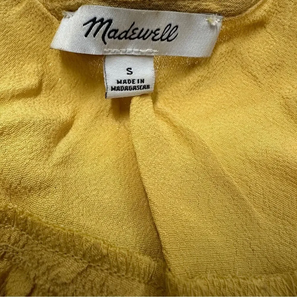 Madewell detailing top sleeve