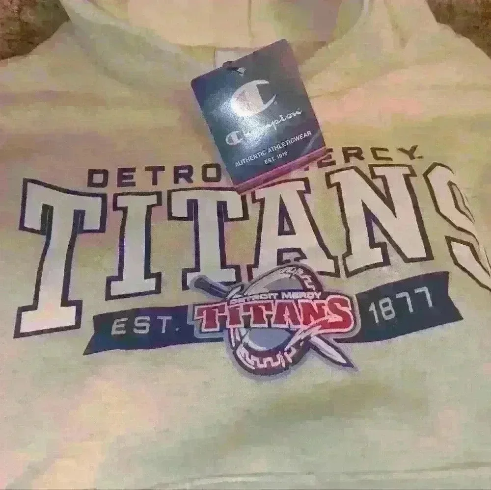 Champion detroit mercy