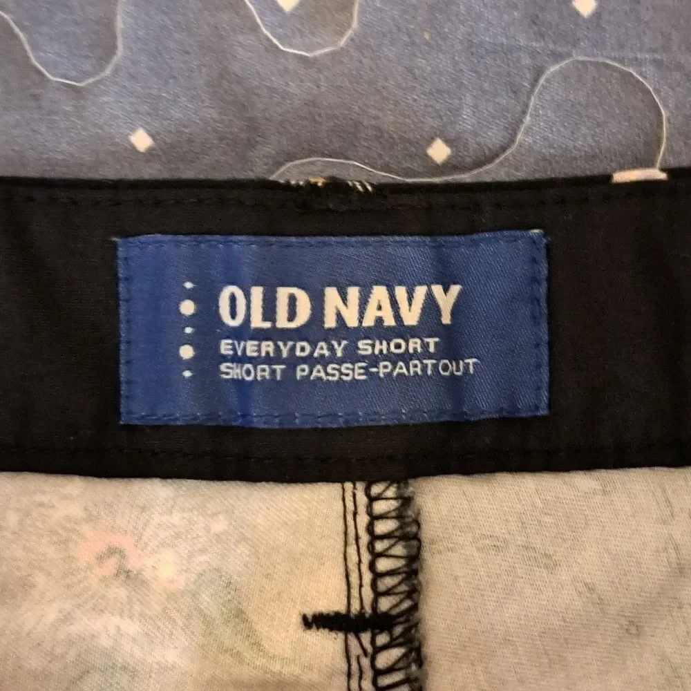 Old Navy size black