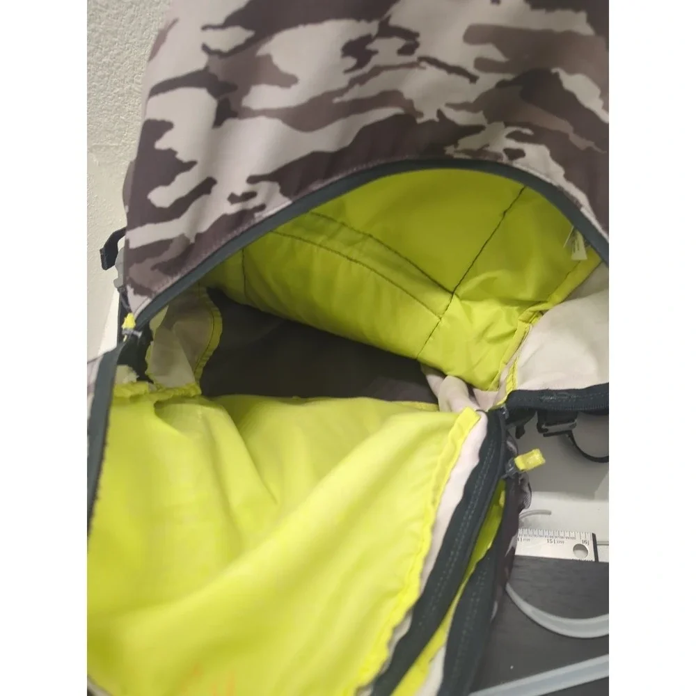 Lands' End Backpack Camo 3 Zip Large Pockets 2 Bottle Pockets Black Gray Yellow