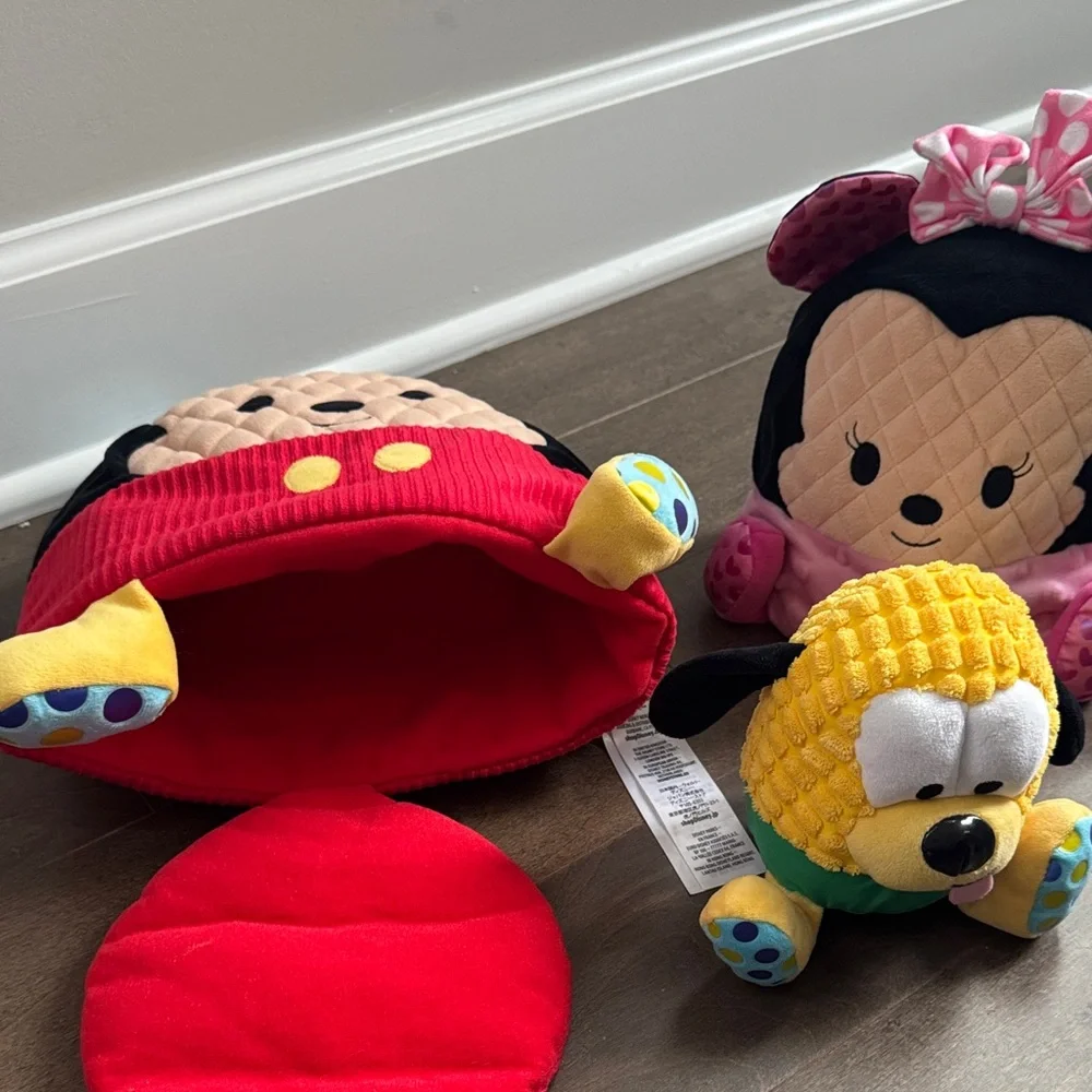 Disney adorable nesting