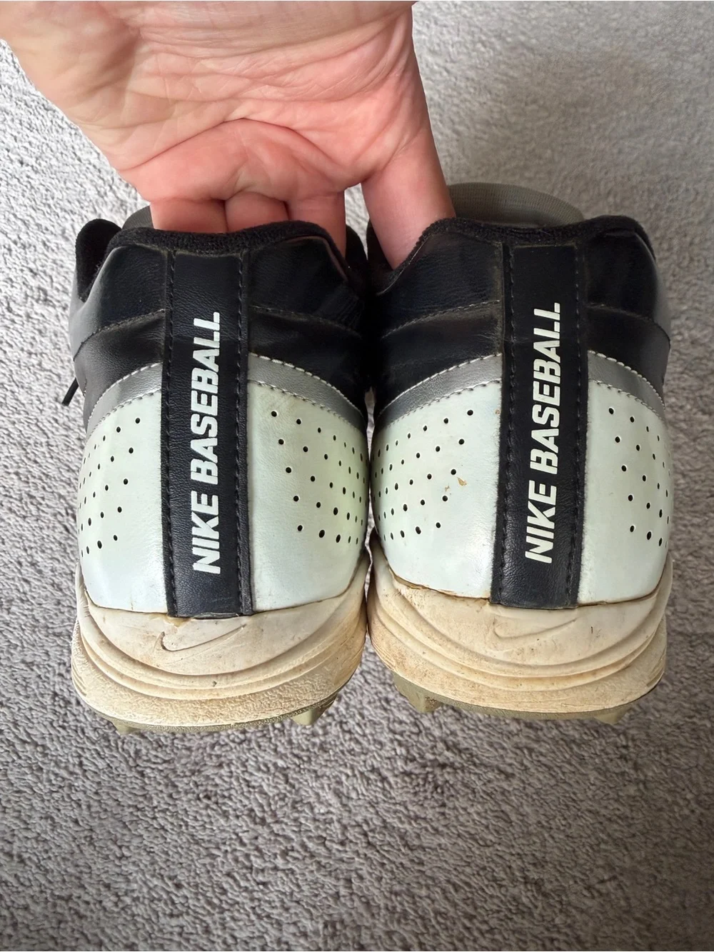 Nike pair keystone