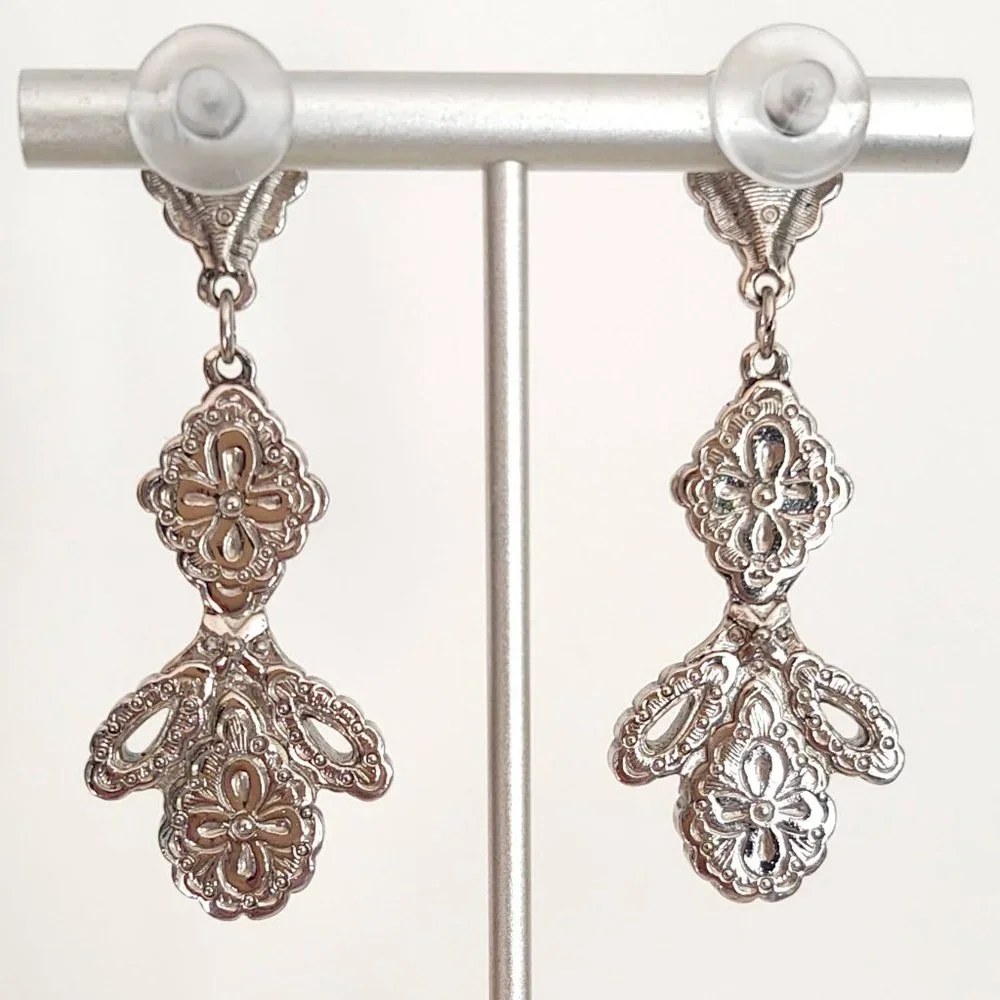 N/A silver tone