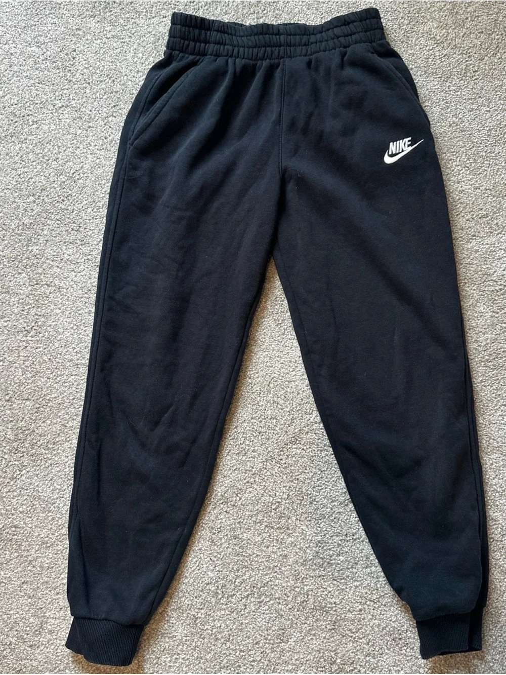 Nike Black Youth Fleece Joggers-Medium