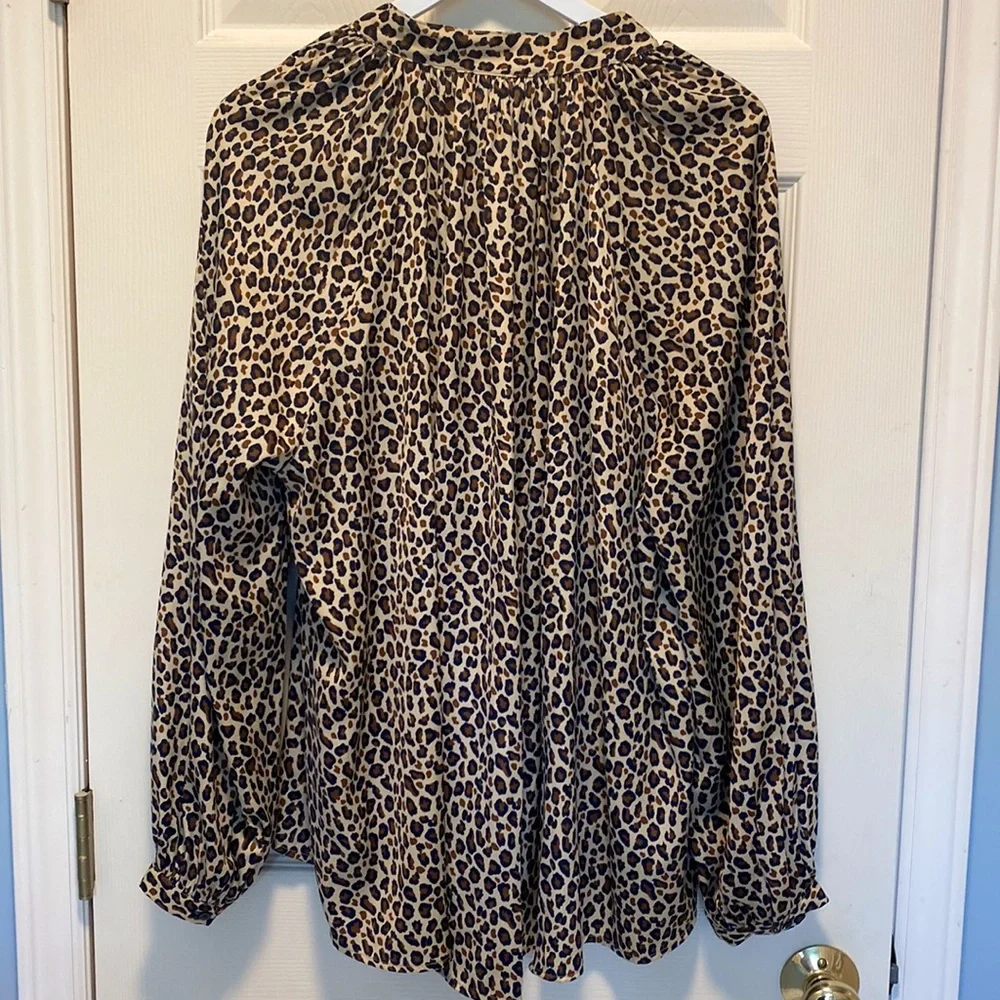 crown & ivy tan brown