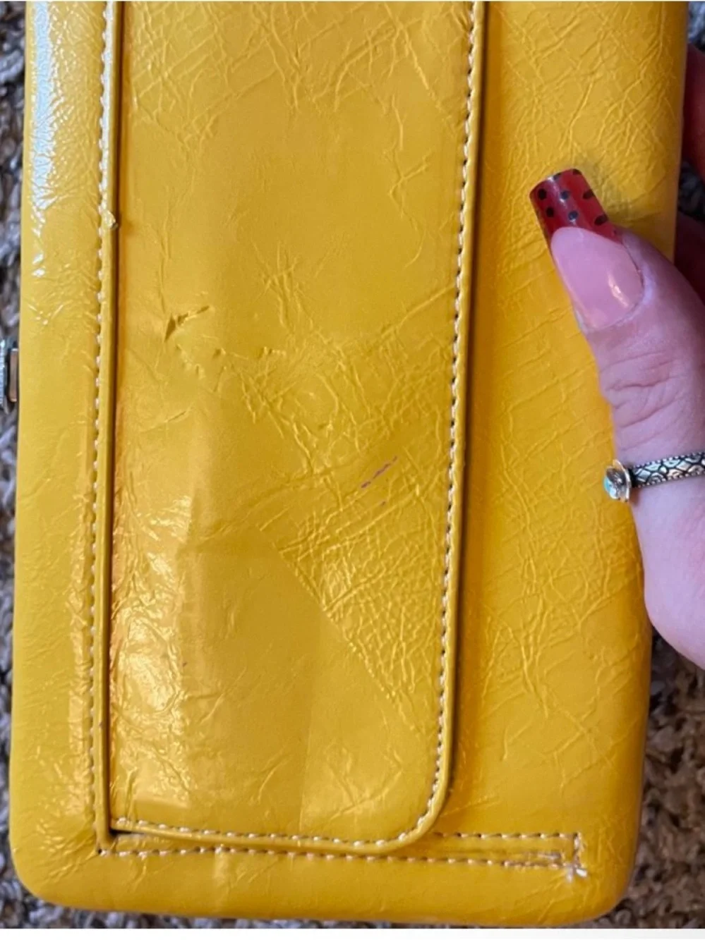 N/A yellow wallet
