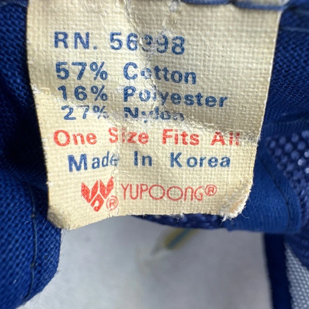 Yupoong vintage charm