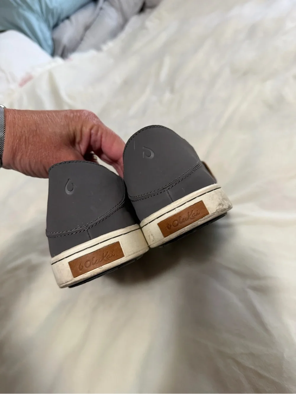 OluKai pehuea mesh