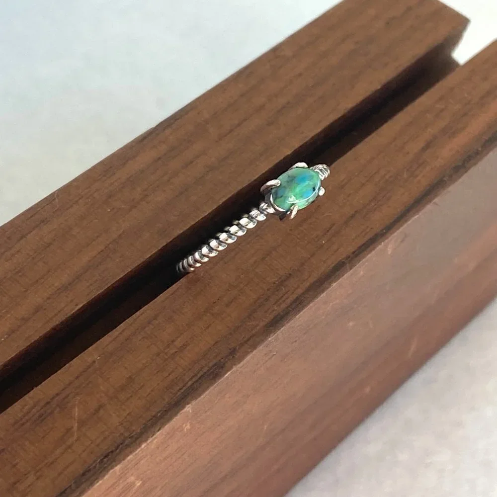 N/A ring can hallmark