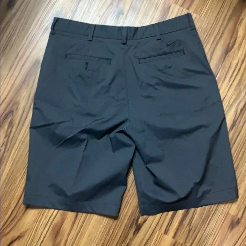 Nike Golf Standard Fit Men Athletic Short