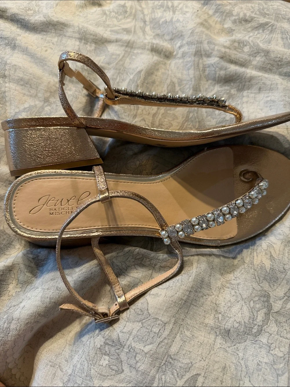 Badgley Mischka stylish badgley