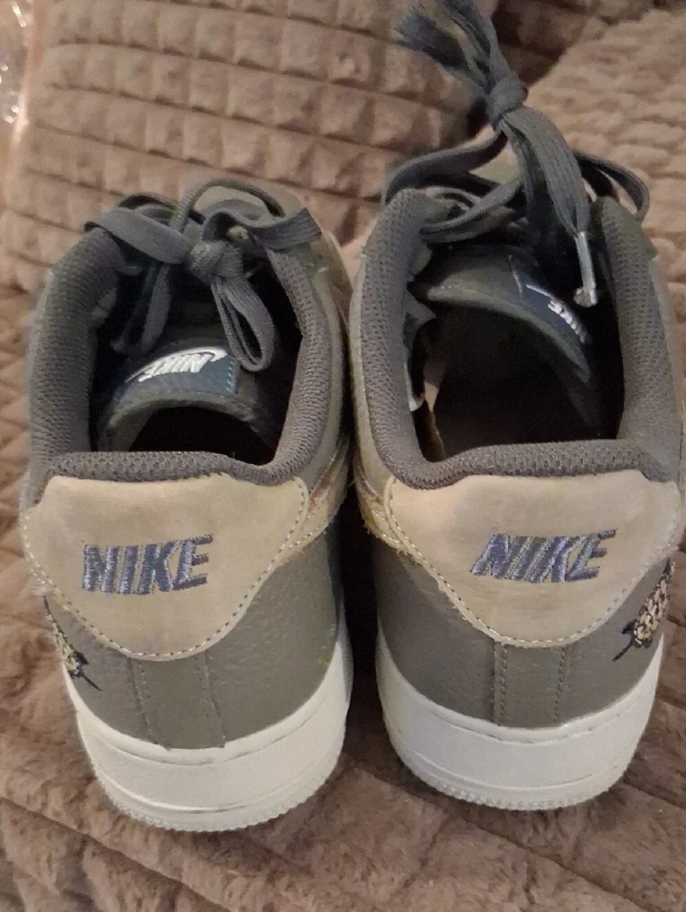 Nike stylish low