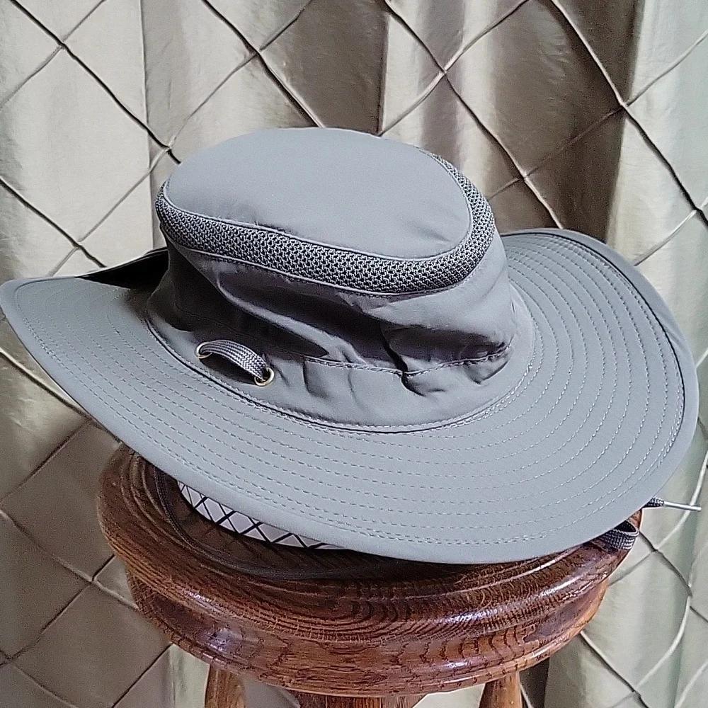 Henschel Hat Co nwt see