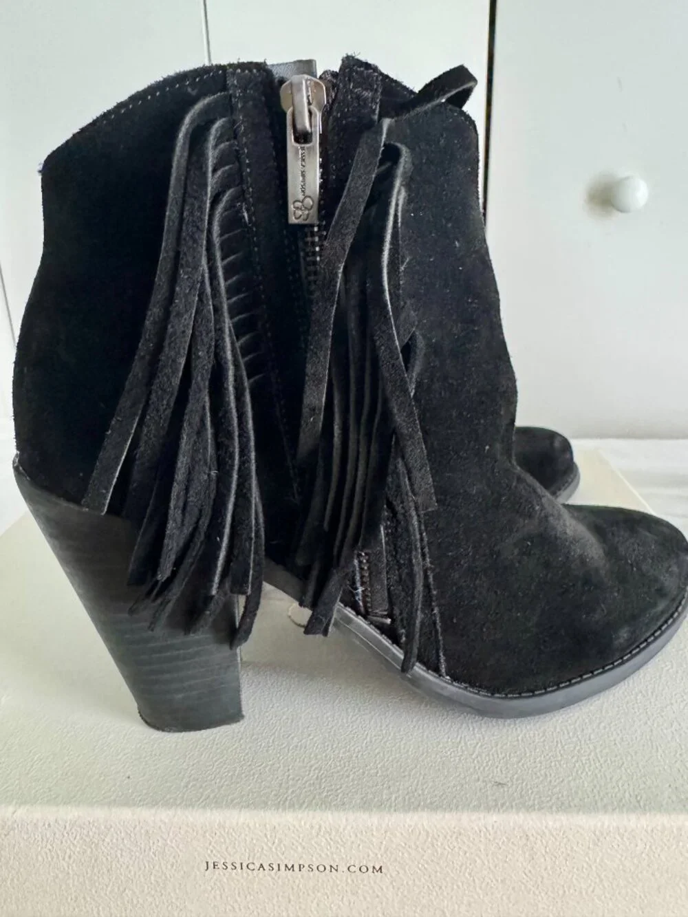 Jessica Simpson step out