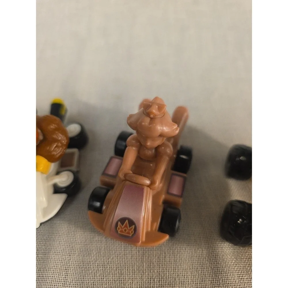 Nintendo Mario Kart 64 Toy Figures Lot Toad Donkey Kong Princess Peach Bowser