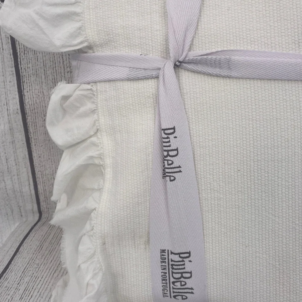 Piubelle fine linens