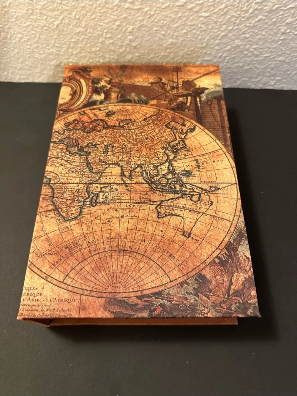 N/A decorative storage