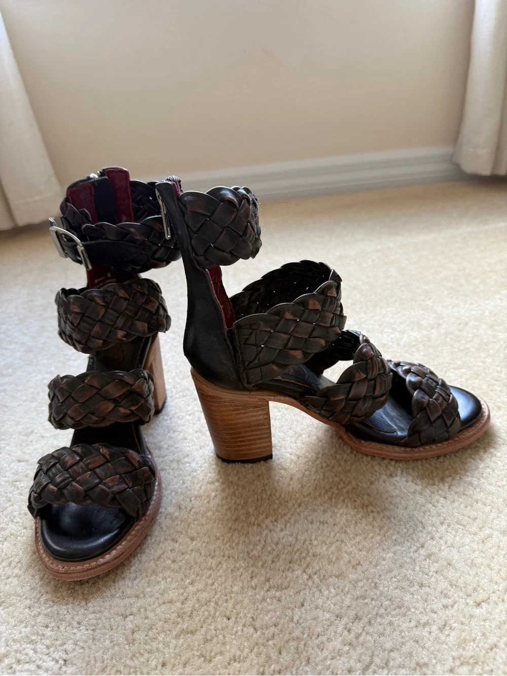 Freebird by Steven braided leather