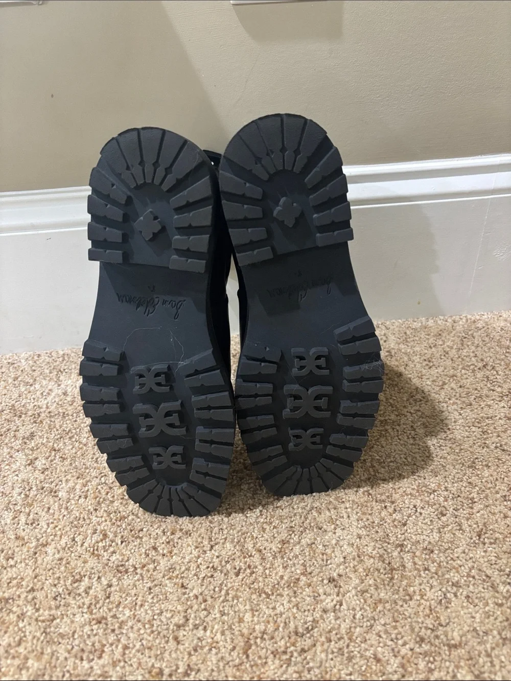 Sam Edelman classic black