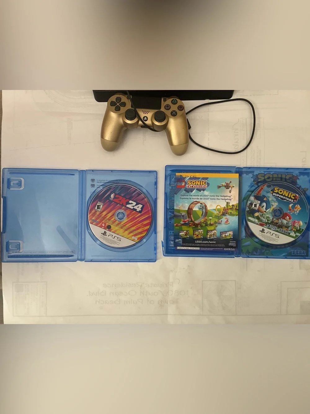 Sony ps4 slim